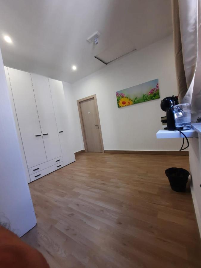 Le Camere Di Via Meccio Palermo Exterior foto